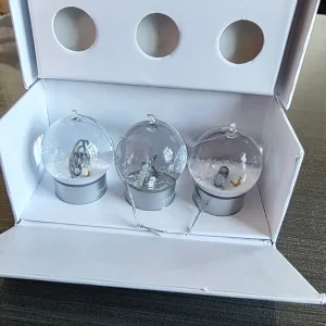 2024 Mini Pendant Snow Globe Lion&Star&Camellia 3pcs/set Crystal Ball Christmas VIP Gift with Gift Box